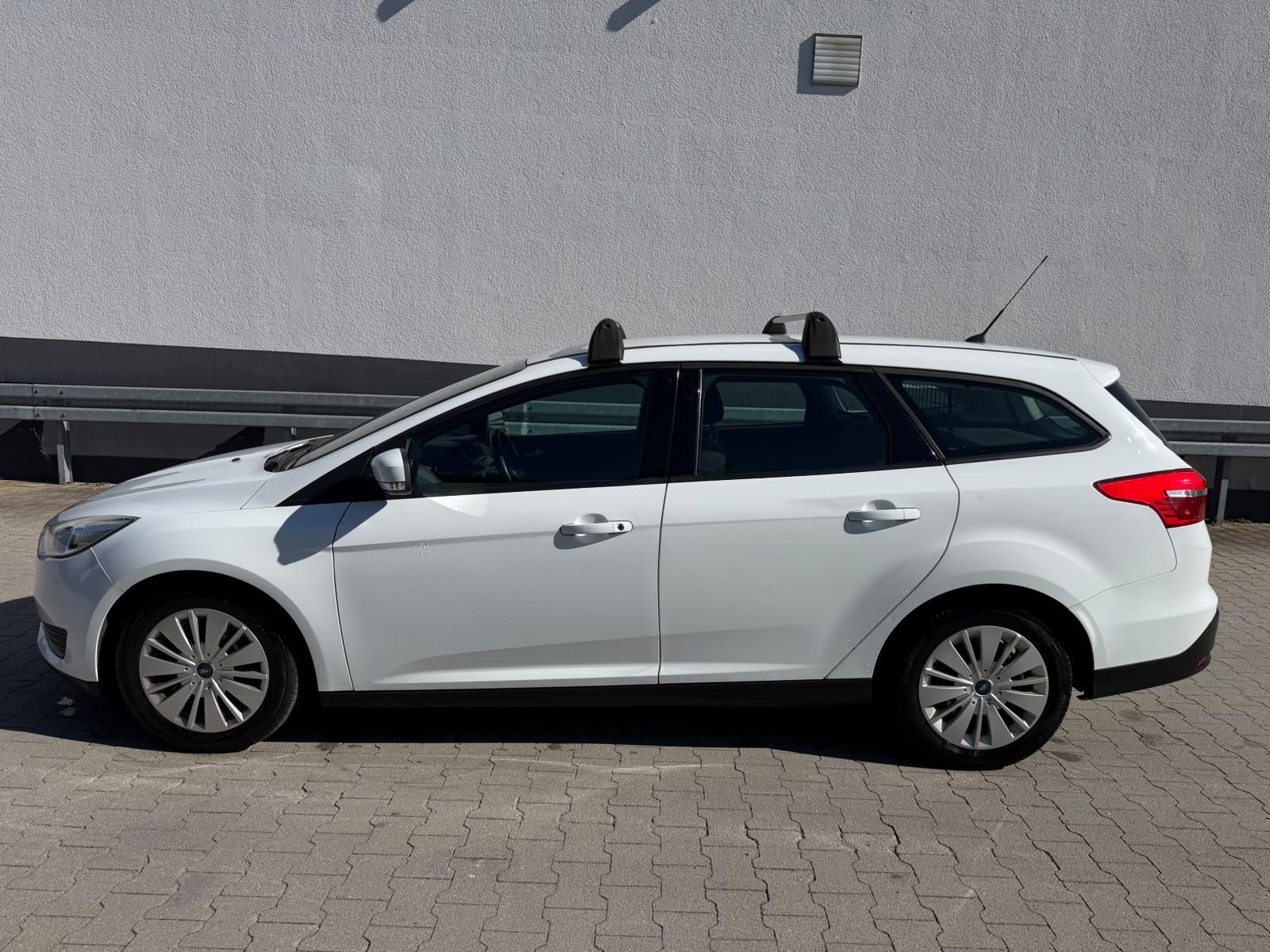Ford Focus 2015 — фото 8