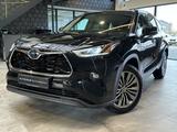 Toyota Highlander  2.5 Hybrid Executive (EURO 6d) - Toyota Highlander mit Hybrid-Antrieb