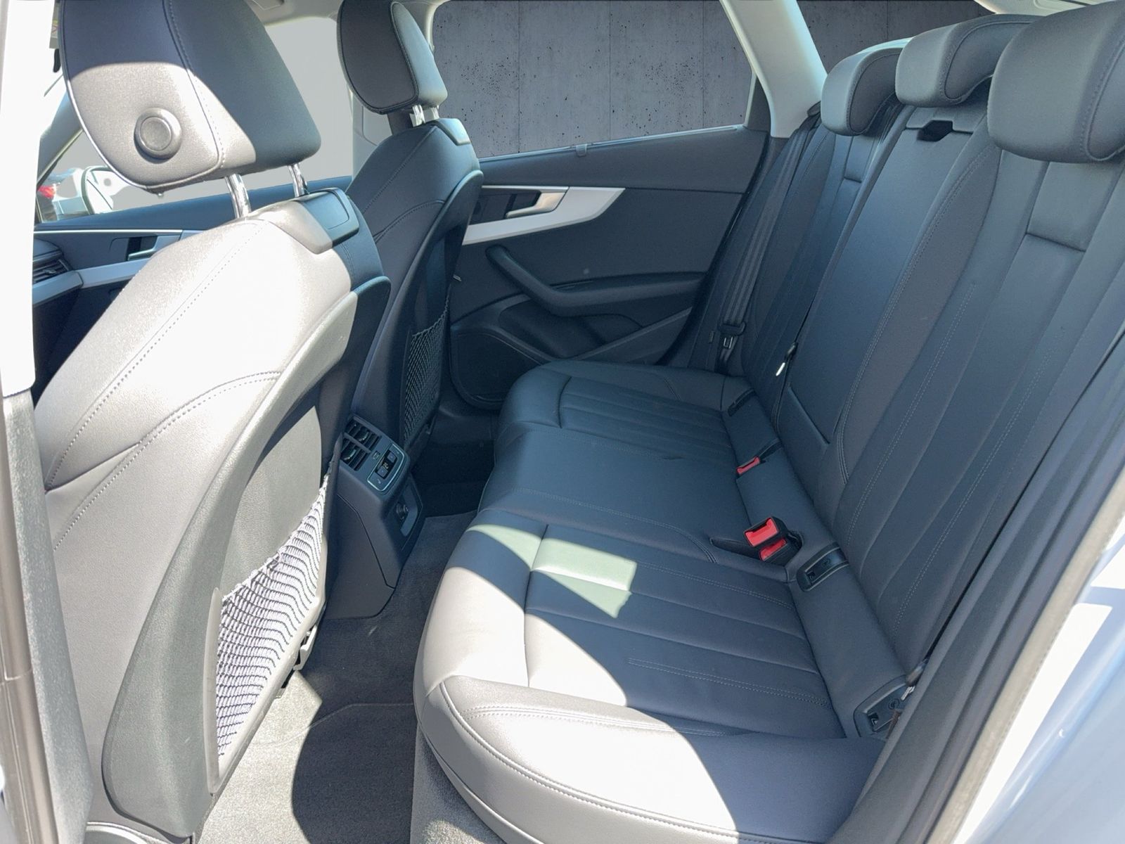 Audi A4 - Bild 13