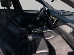 PORSCHE Macan Turbo Lenkradhz. | Panorama | Kamera