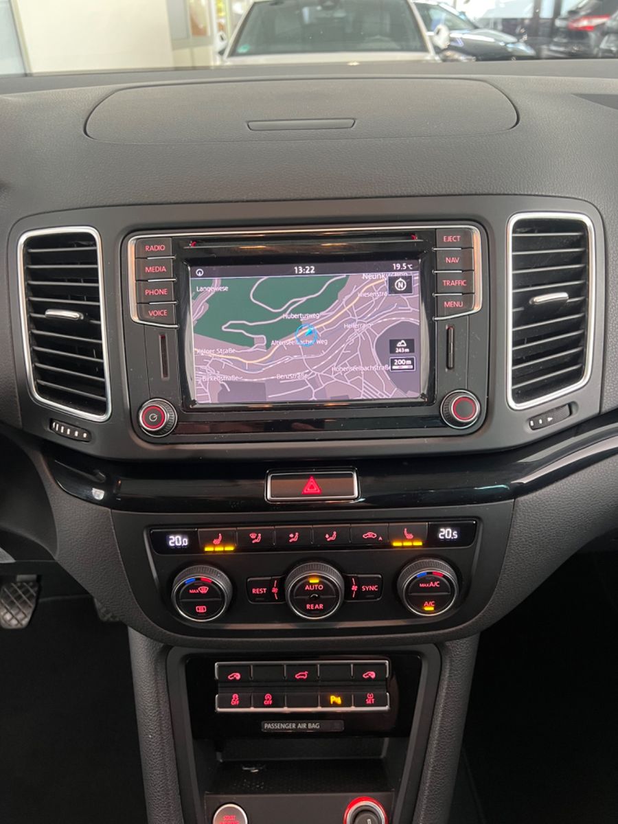 Fahrzeugabbildung SEAT Alhambra 2.0 TDI Style Allrad 4x4 * 7.SITZE *
