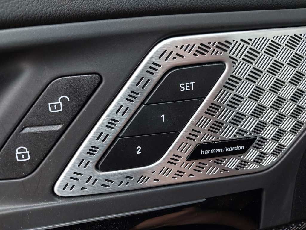 BMW X1 23d xDrive xLine H&K AHK ACC adpt. LED Memory foto 11