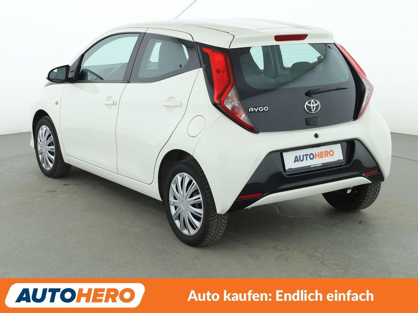 Toyota Aygo 1.0 X-Play club*CAM*KLIMA*GAANTIE*
