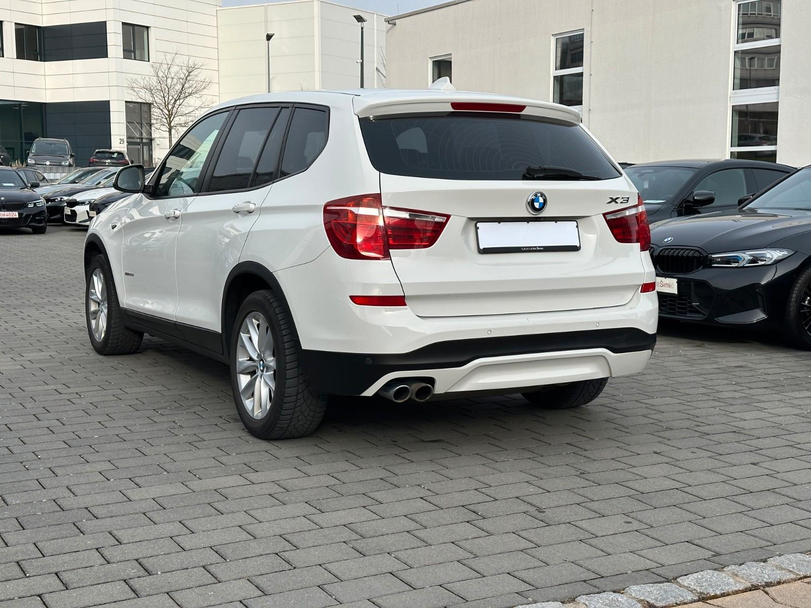 BMW X3 xDrive 30 d Advantage AHK  Kamera
