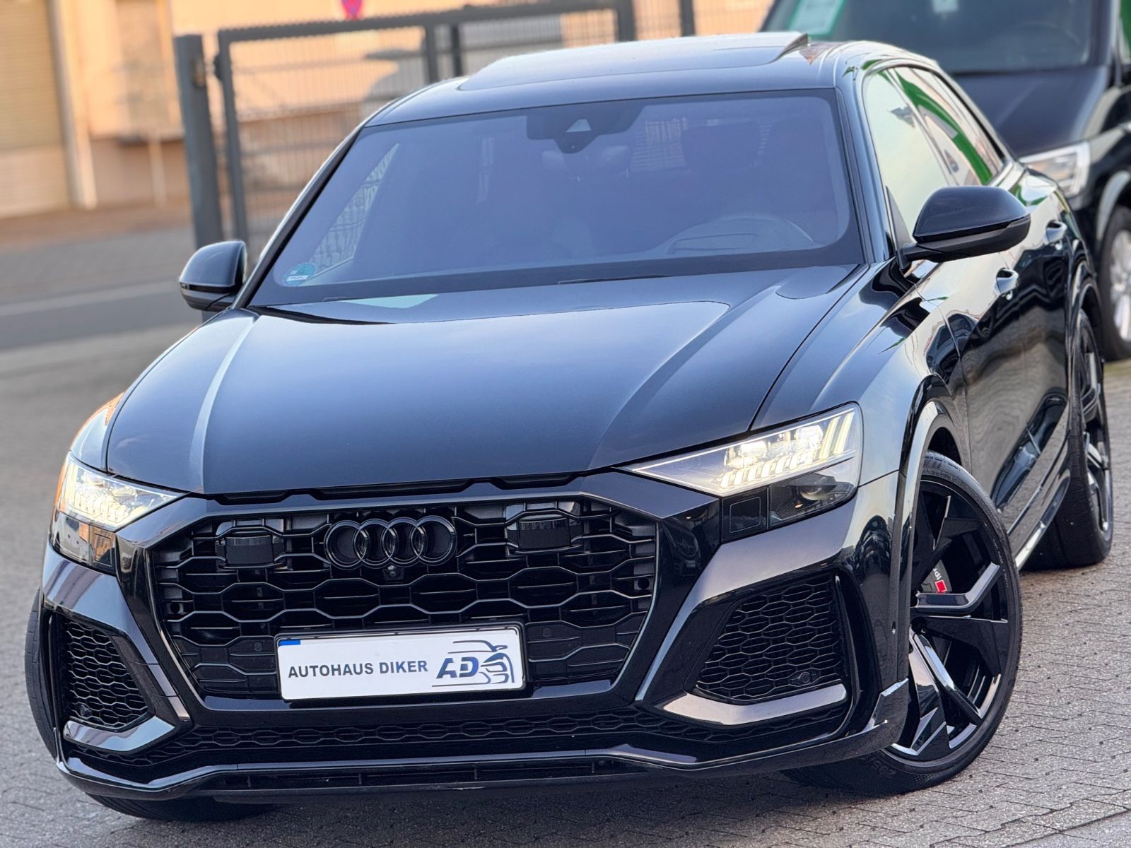 AUDI RSQ8 4.0 TFSI quattro Dynamik-Paket, Ceramic...