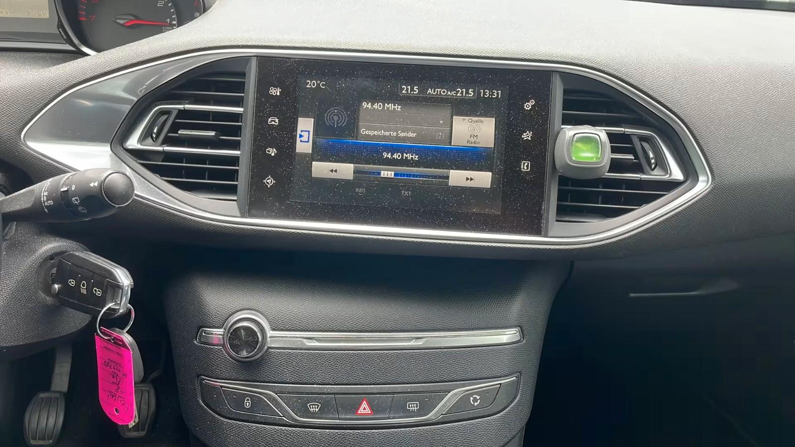 Peugeot 308 Active PureTech 130*EU6*Navi*BlueT*Sta.-Sto.