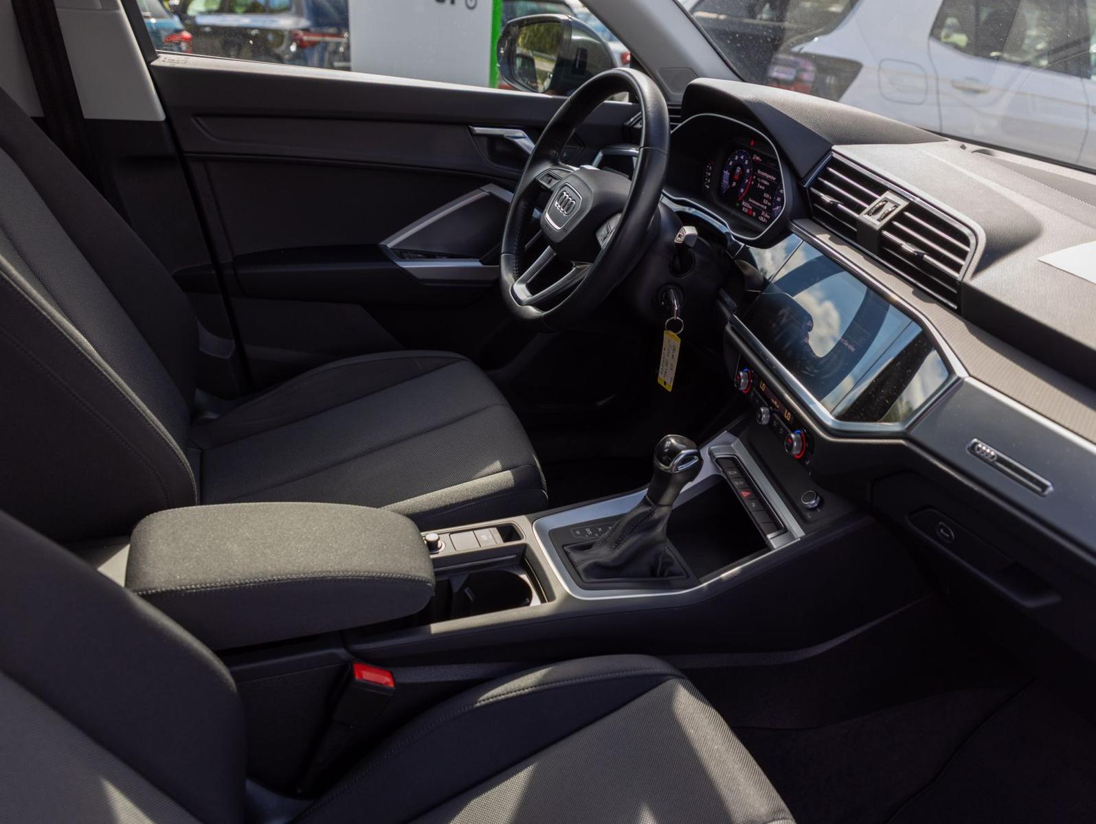 Audi Q3 SUV S line 35 TFSI 110KW DSG GRA LED AHK, миниатюра 21