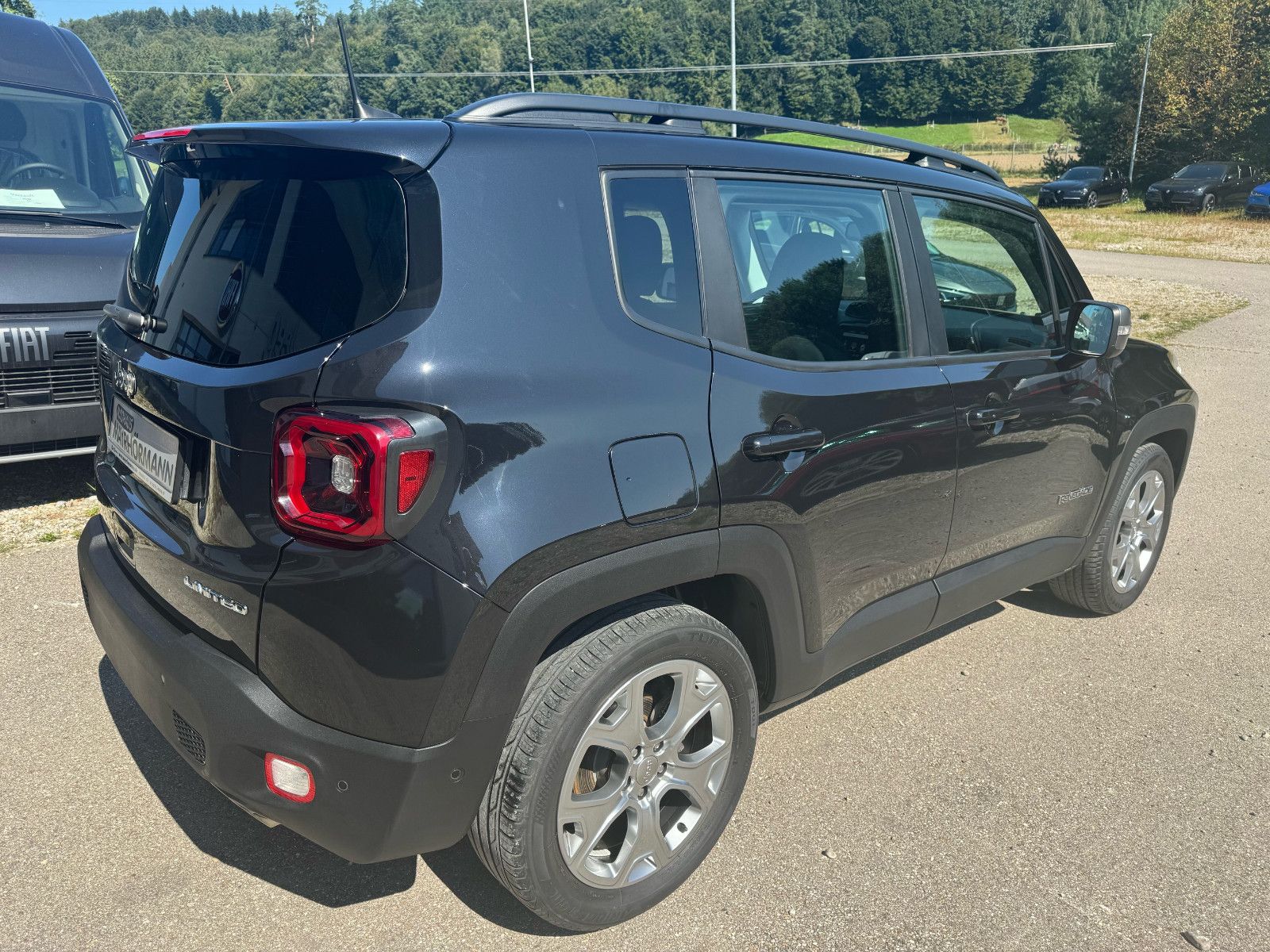 Fahrzeugabbildung Jeep Renegade Limited FWD