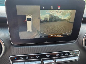 Mercedes V 250 - 12