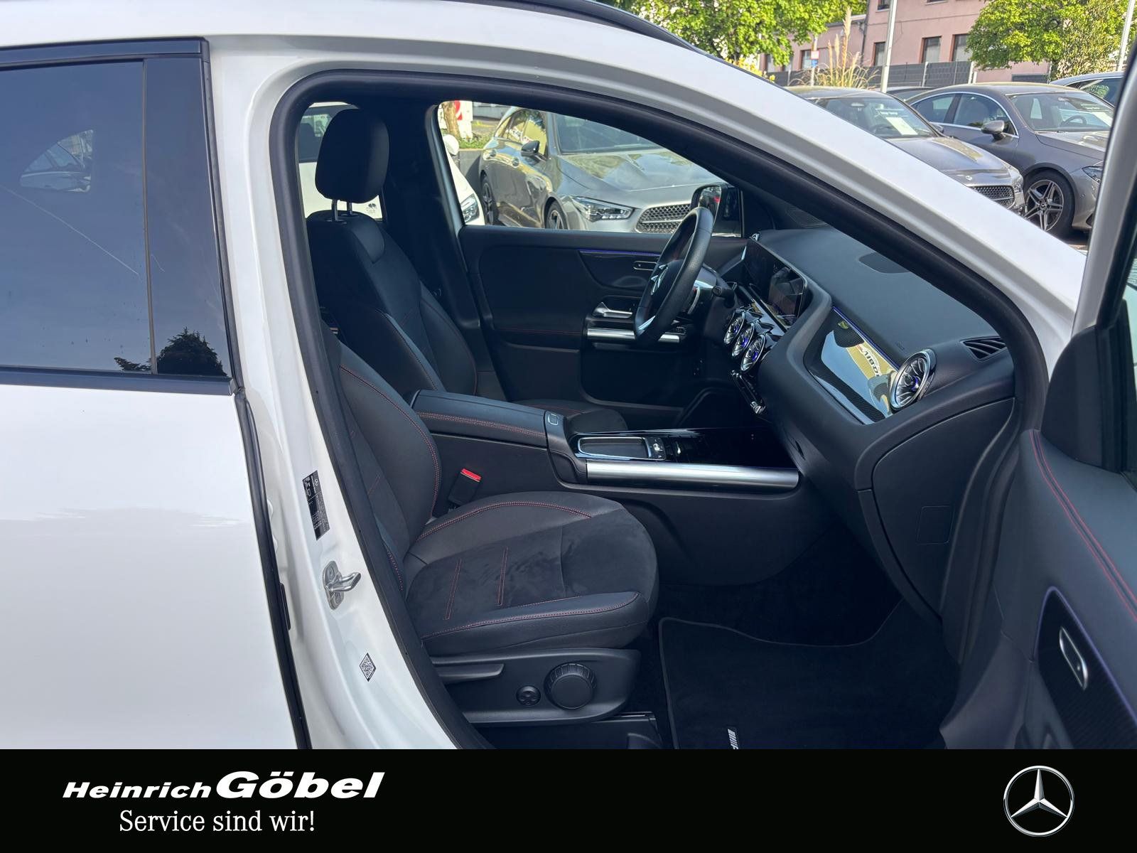 Fahrzeugabbildung Mercedes-Benz GLA 200 AMG-ADV+ AMB SPI KLG-KP LED KAM 20-ZOLL
