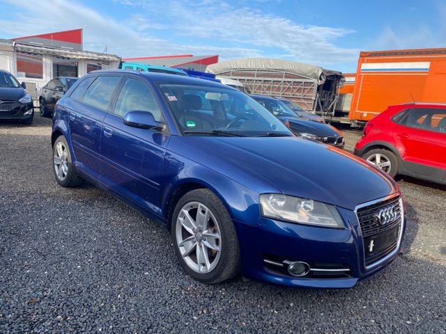 Audi A3 Sportback 2.0 TDI Attraction