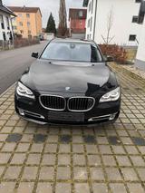 BMW 750 x Drive Langversion FULl / TV /Küh... - gebrauchte BMW 750 aus dem Jahr 2015