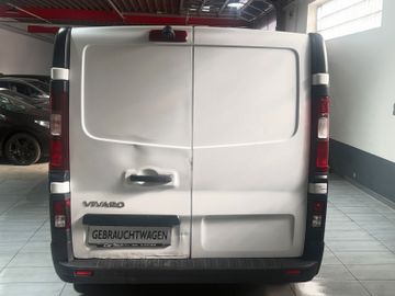 Opel Vivaro - 9