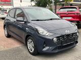 Hyundai i10 Select 1.0 GDI SHZ LHZ BT PDC - gebrauchte Hyundai i10 aus dem Jahr 2021