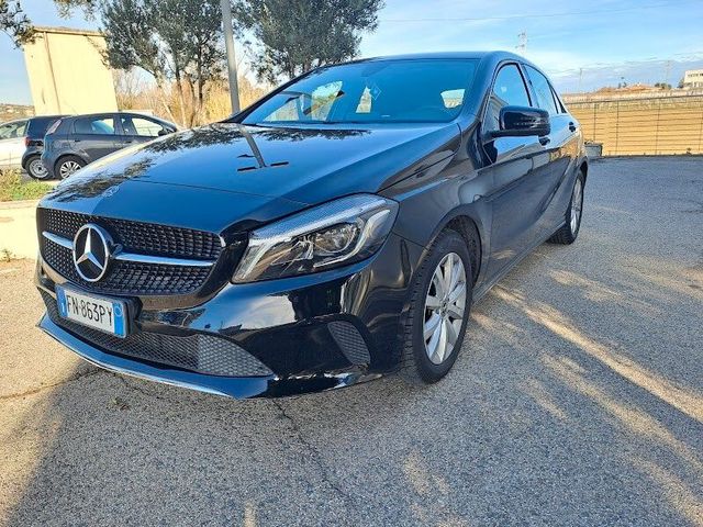 Mercedes-Benz Mercedes-benz A 180 A 180 d Business