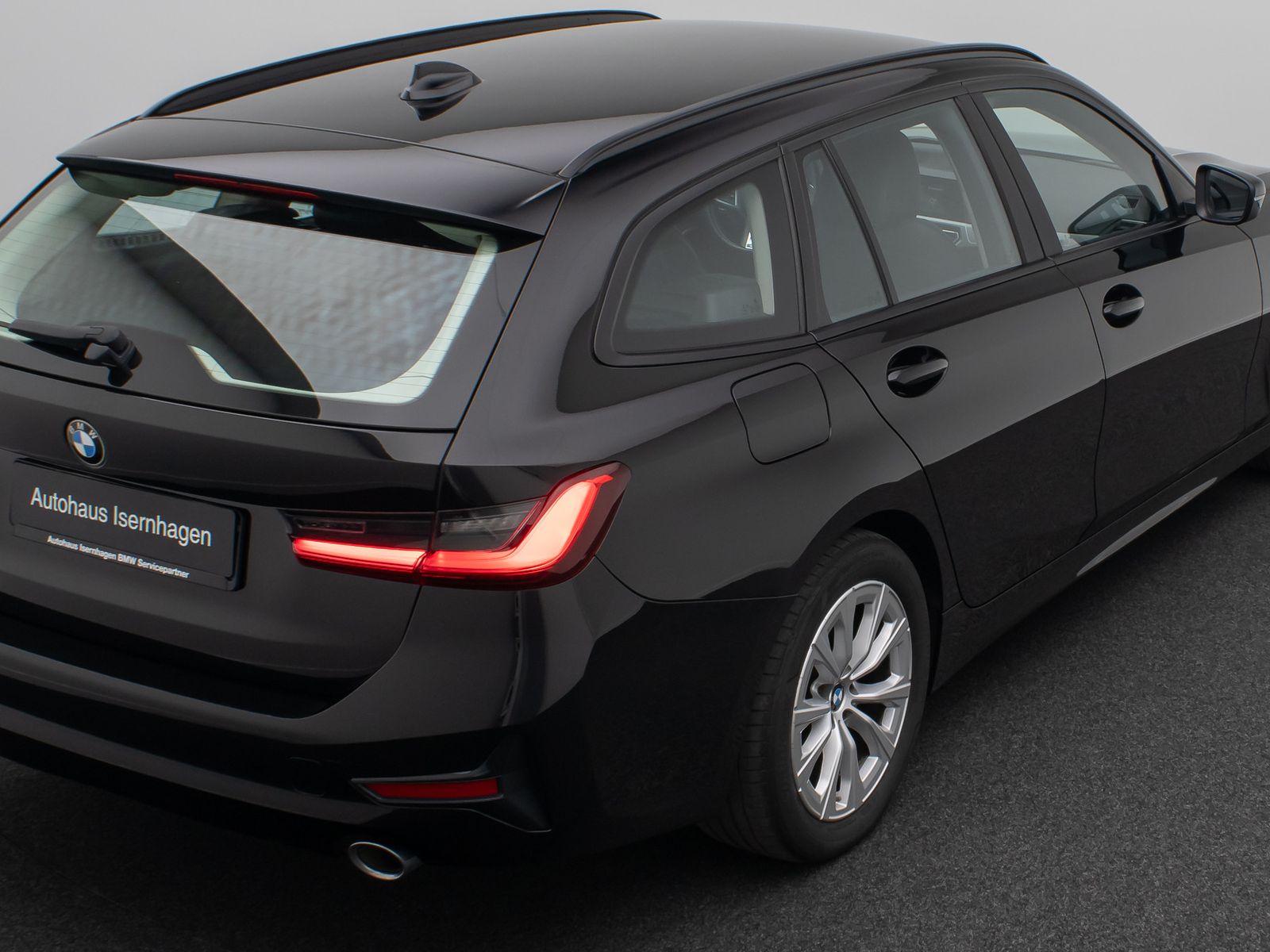 Fahrzeugabbildung BMW 320d Stop&Go Lenkradhzng LED Sportsitz M Sport