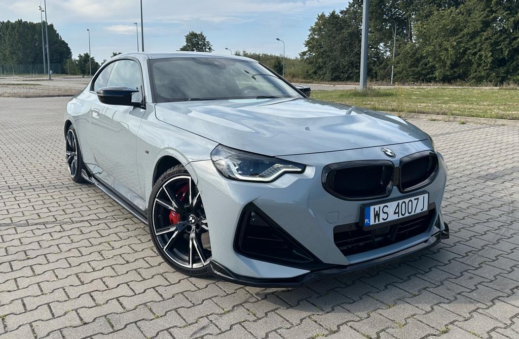 BMW M240i