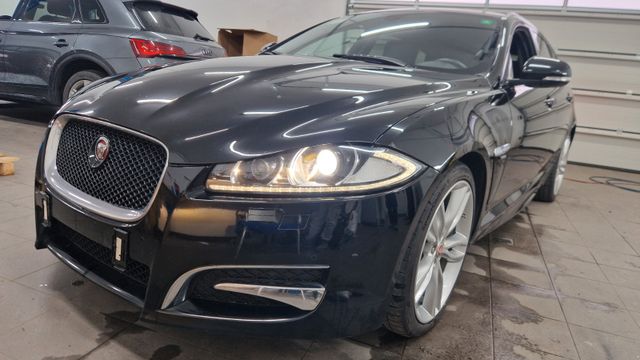 Jaguar XF Sportb. 3.0 V6 R Sport Pano Leder Navi Xenon