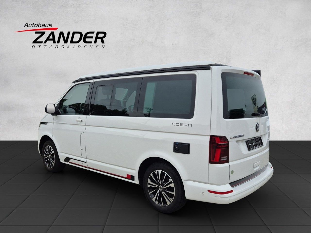 Fahrzeugabbildung Volkswagen T6.1 California Ocean Edition FWD