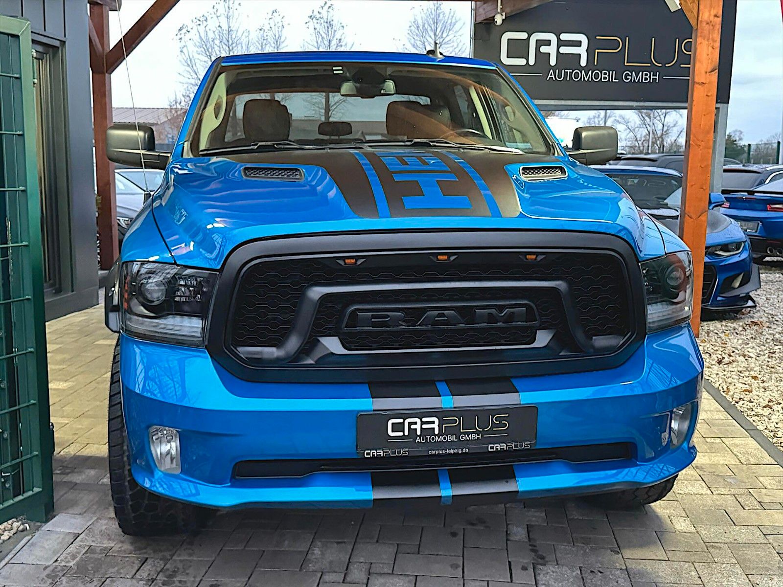 Fahrzeugabbildung Dodge RAM 5.7 V8 HEMI SPORT Offroad CrewCab 4x4 LED