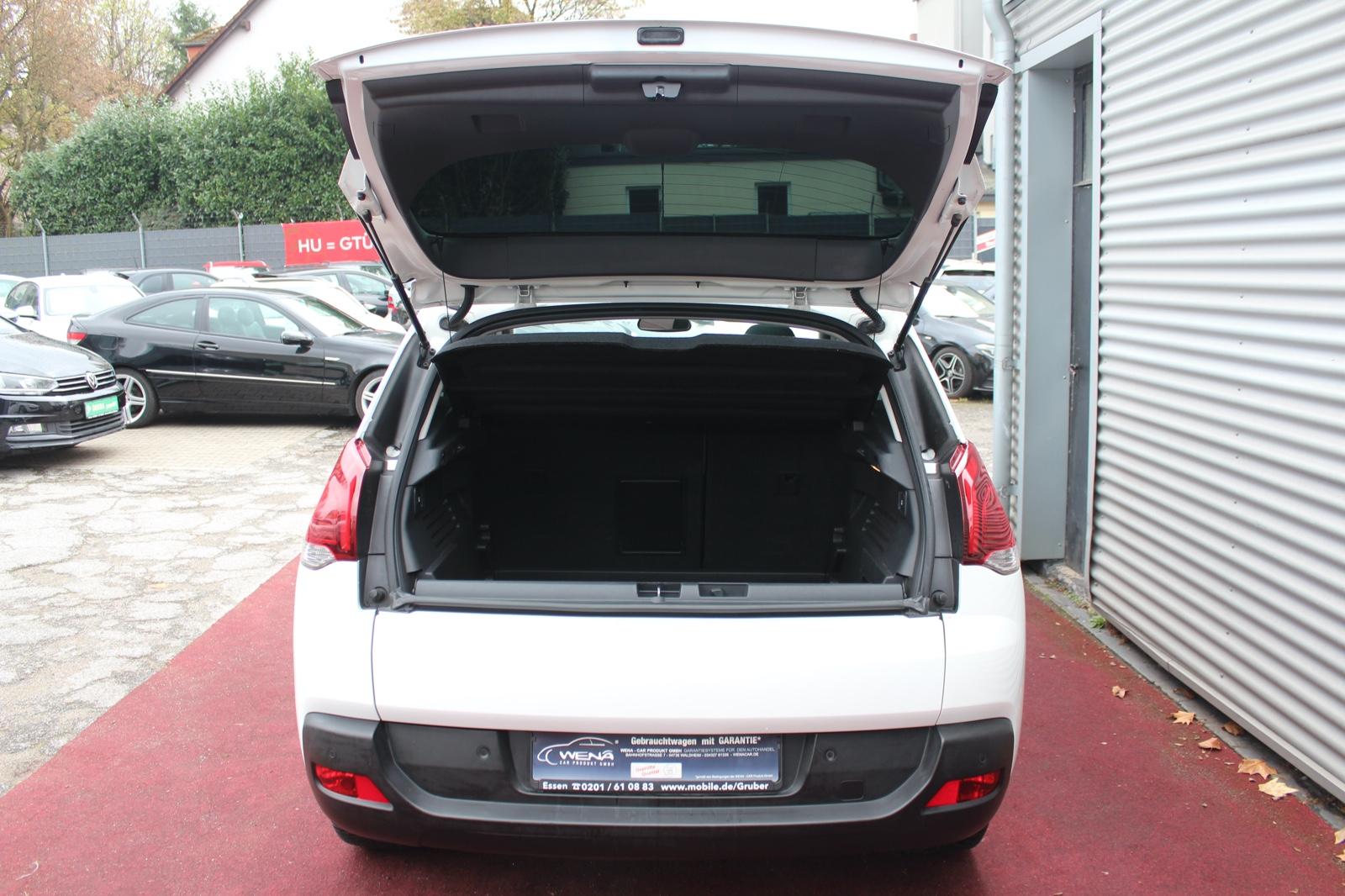Peugeot 3008 ACTIVE AUTOMATIK KLIMA PANORAMA PDC
