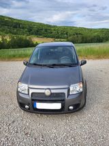 Fiat Panda 1.4 16V Abarth 100HP*Klima*2.Hand Navi - Fiat Panda mit Benzin-Antrieb: Kleinwagen, 100hp