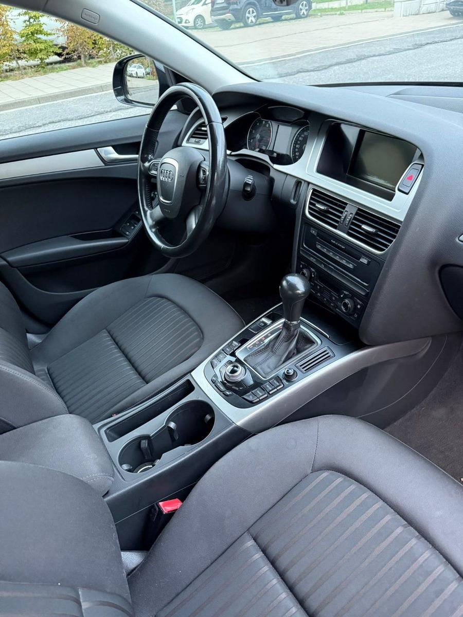 Audi 200 2008 — photo 8
