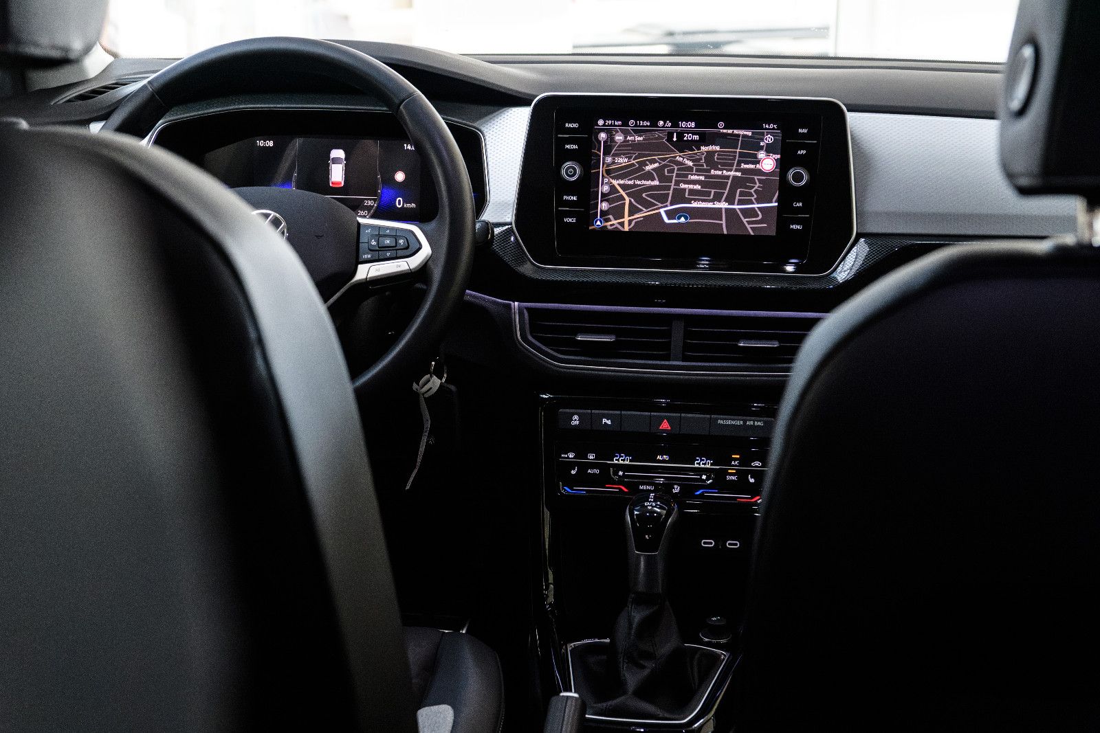 Fahrzeugabbildung Volkswagen T-Cross 1.0 TSI DSG 85 kW Energy+AHK+Kamera+Navi