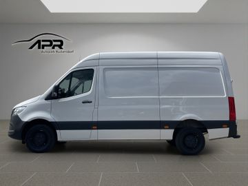Mercedes Sprinter - 2