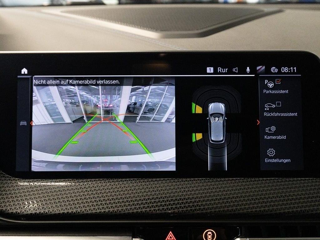 BMW 118 i /5 M Sport PANO RFK NAVI LED Sound Syst., миниатюра 8