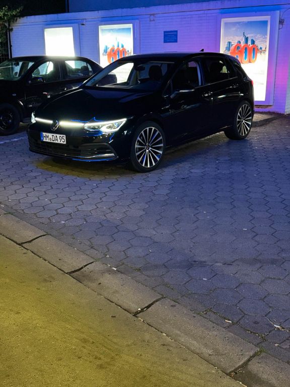 Image of Volkswagen Golf