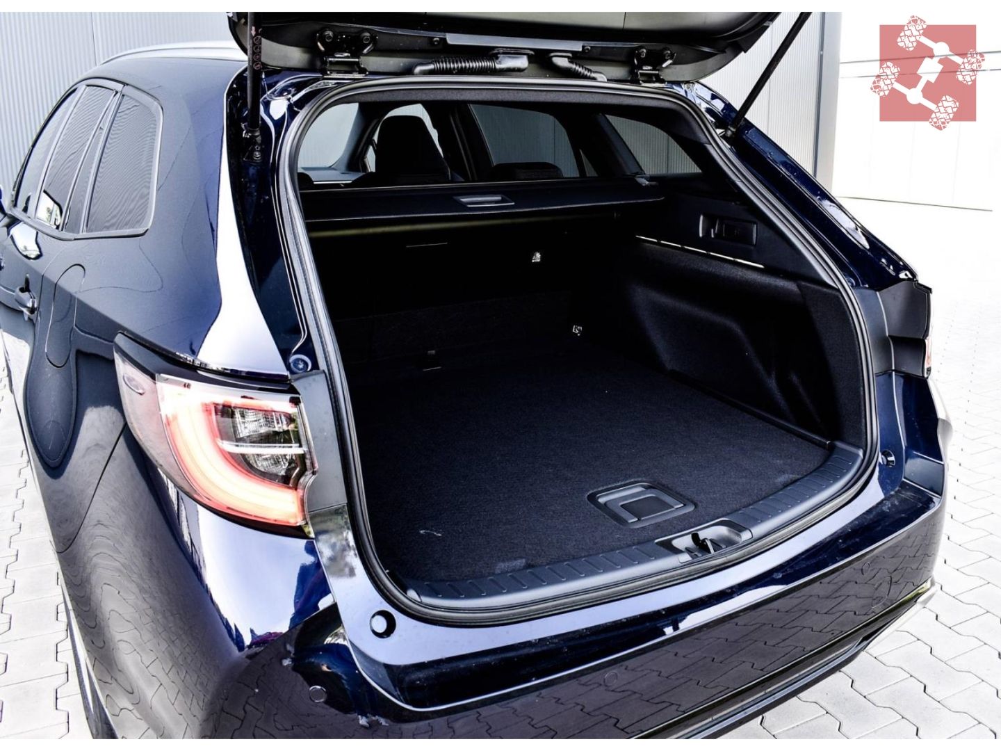 Suzuki Swace - Bild 7