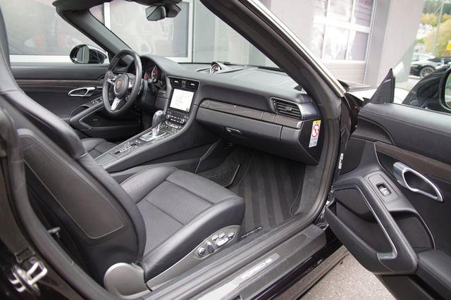 Porsche 991 Turbo S*Dt.FZG,U-Frei,Approved0327,Aerokit*