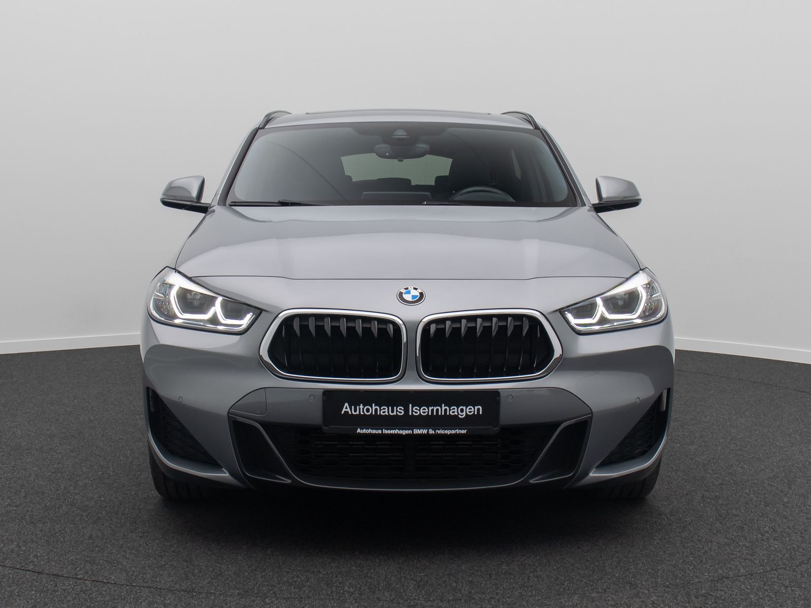 Fahrzeugabbildung BMW X2 sD20d M Sport HUD DAB Kamera HiFi Panoram 19"
