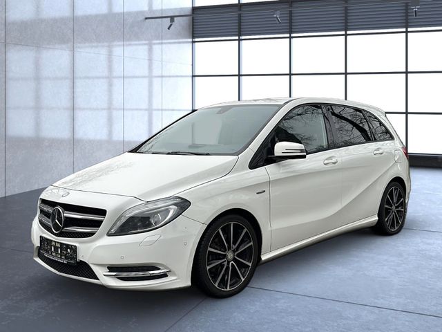 Mercedes-Benz B 180 *Night-Paket* ACC* Xenon* 18 Zoll* (2955)