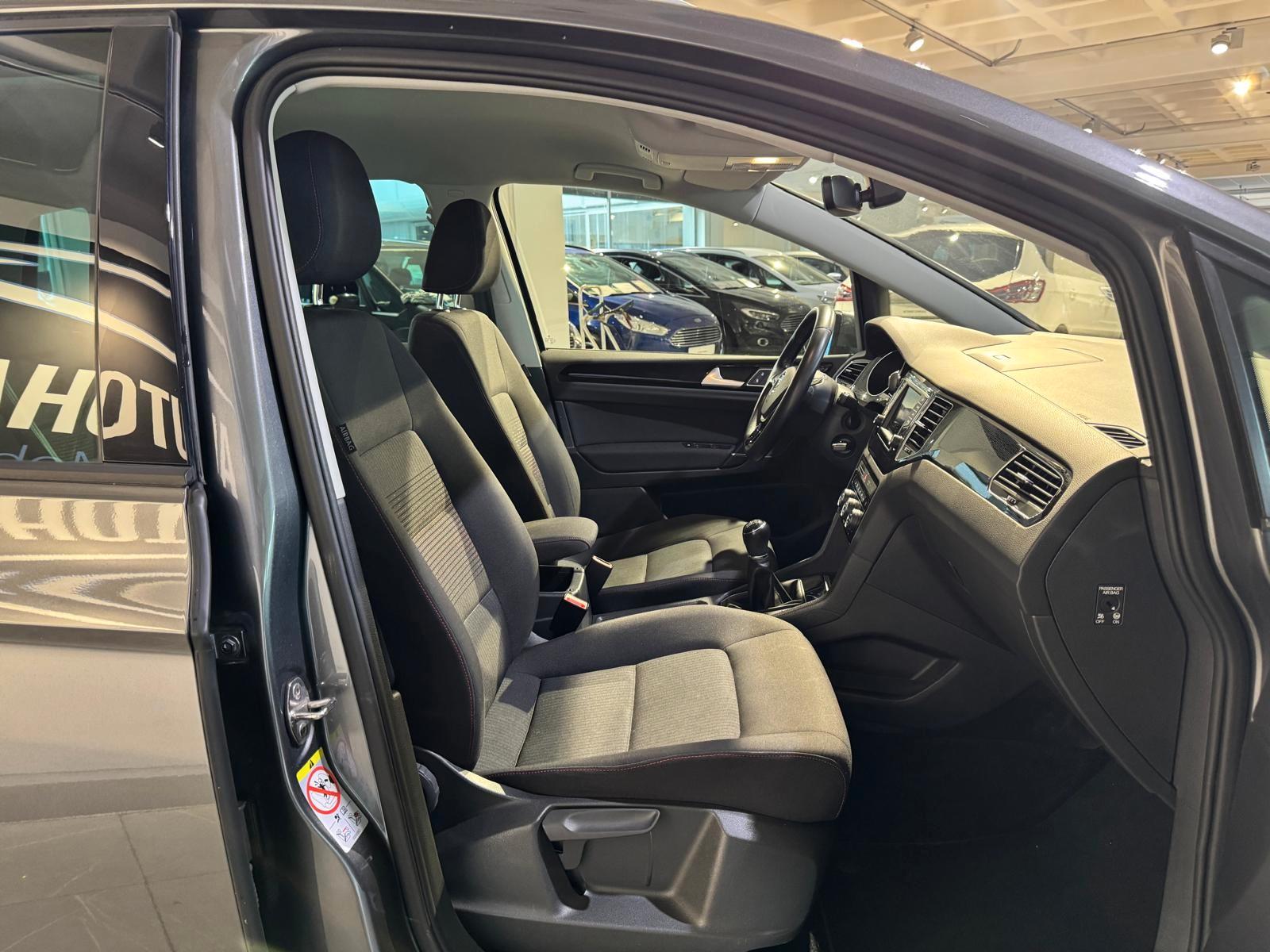 Volkswagen Golf Sportsvan VII Sound BMT*Navi*AHK