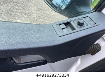Volkswagen T6 Transporter - 11
