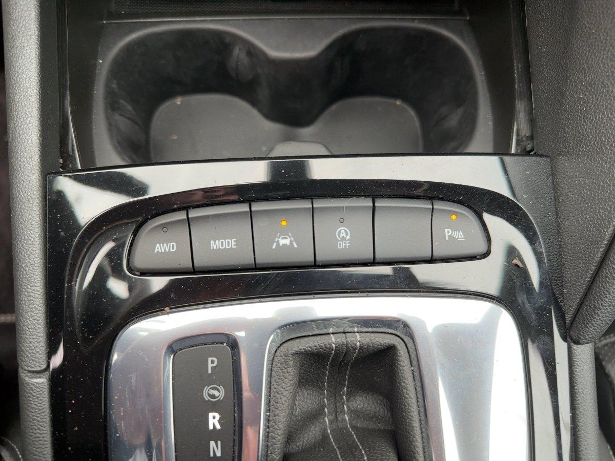 Opel INSIGNIA Allrad ST GSI *360°KAMERA+LEDER+HUD*