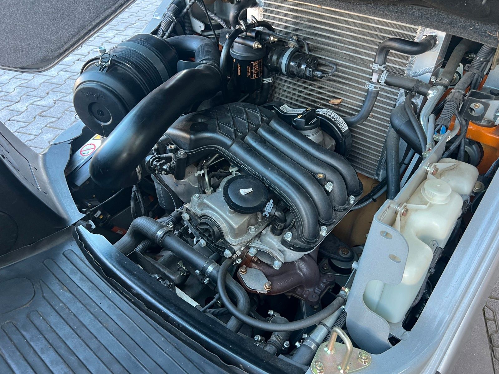 Fahrzeugabbildung Still RX70-30 / Triplex: 4.60m / nur 568h / SS / Waage