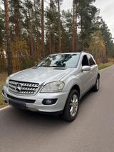 Mercedes-Benz Mercedes ML500 w164 m113 - Mercedes-Benz W113
