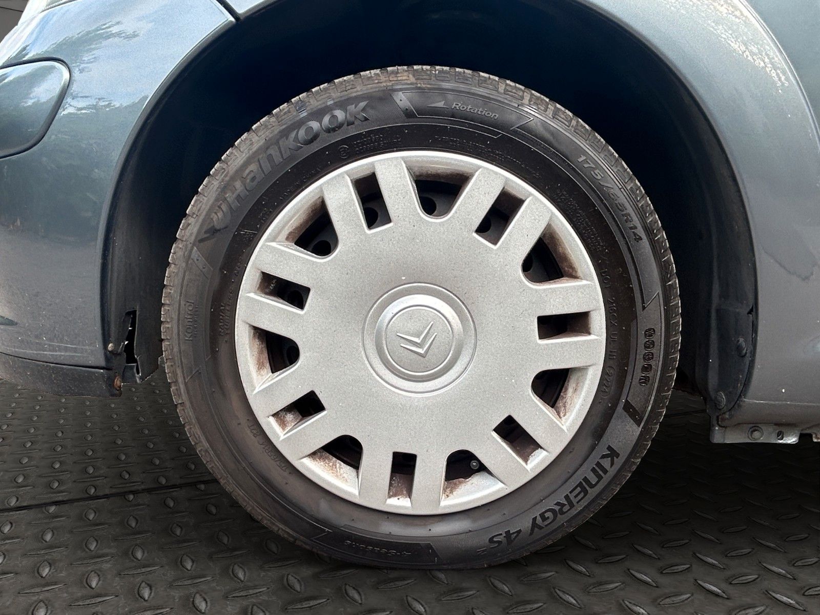 Fahrzeugabbildung Citroën C3 1.1 Confort Klima/el Fenster/5Türig/TÜV NEU
