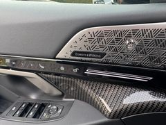 BMW 540 d xDrive M Sport Pro /Pano/21" Alu /AHK BMW 540 d xDrive M Sport Pro /Pano/21" Alu /AHK