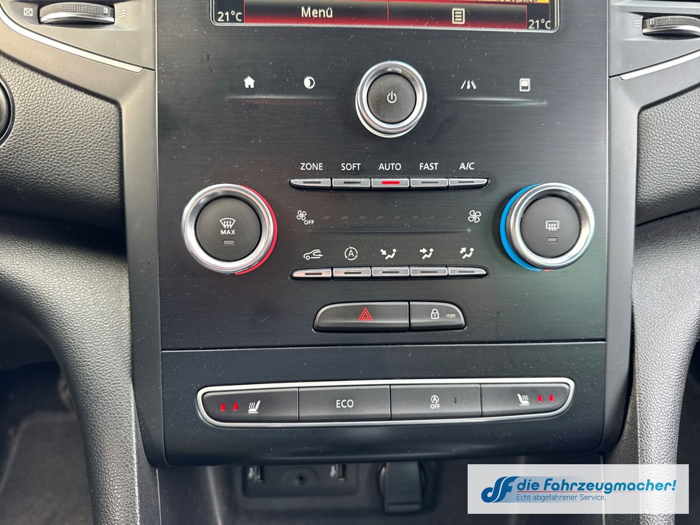Fahrzeugabbildung Renault Megane IV Grandtour Automatik Limited *EXPORT