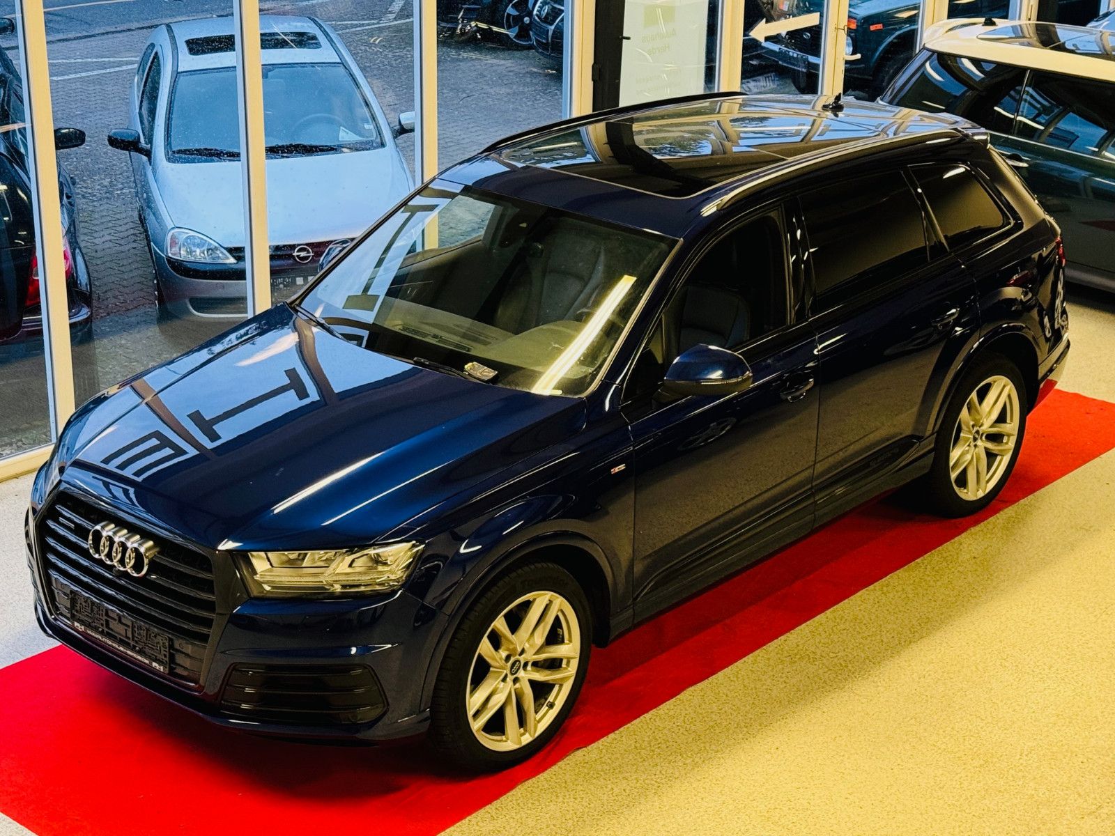AUDI Q7 3.0 TFSI Quattro Tiptronic -S-Line -Panorama