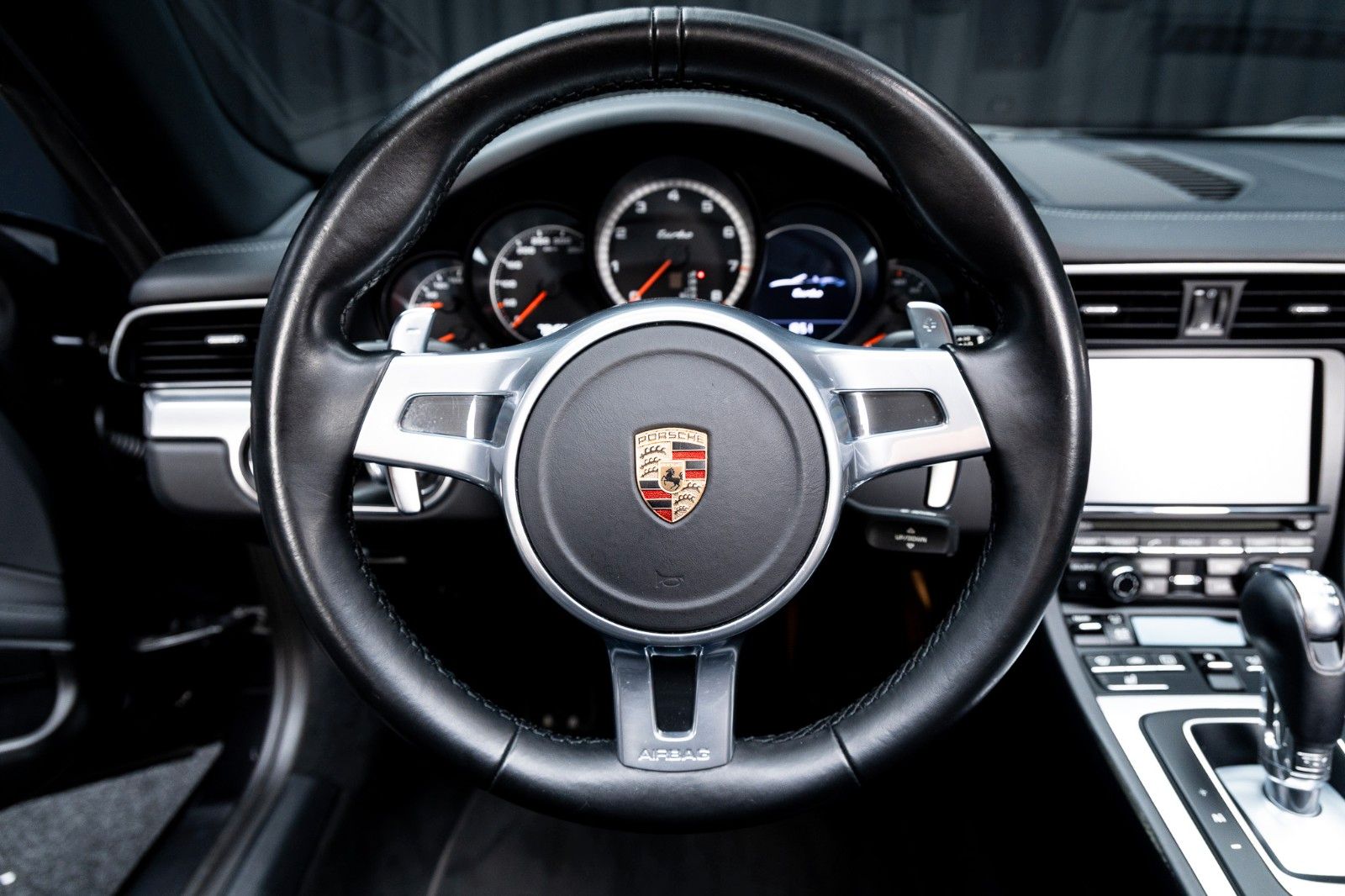 Fahrzeugabbildung Porsche Turbo Cabrio + 2. Hand + Scheckheft + Approved