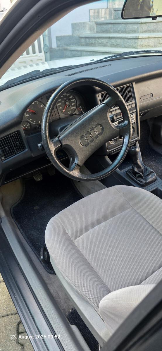 Audi 80