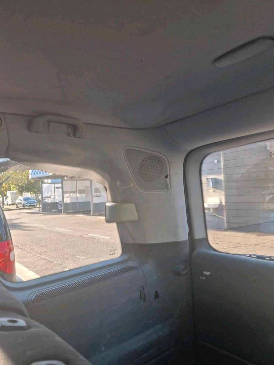 Mercedes-Benz Vaneo 2004 — photo 10