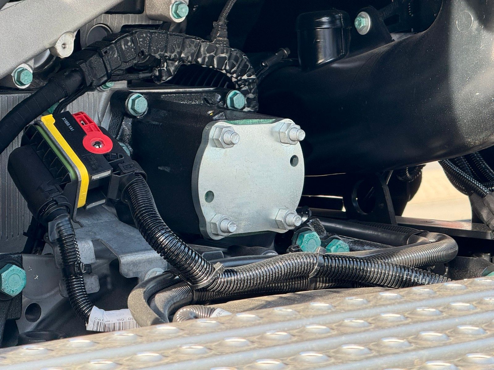 Fahrzeugabbildung MAN TGX 18.520 BL 4x2H Kommunal Hydr. Winterdienst