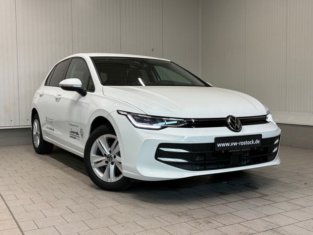 Golf VIII Life 1.5 TSI ACC LED SHZ LENKRADHZG