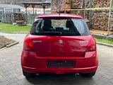 Suzuki Swift Lim. Snow - Suzuki Swift: Snow